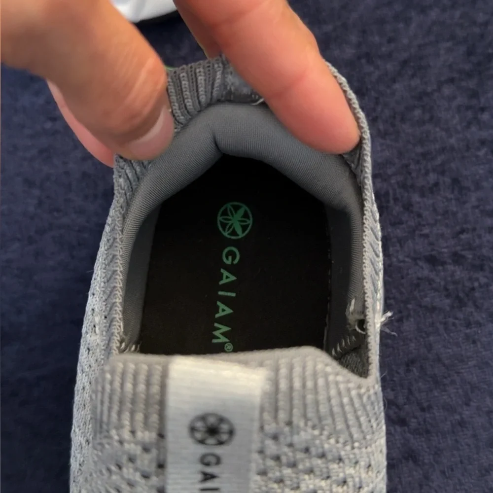 GAIAM Light Gray Knit Sneakers